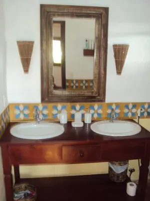 Uma casa de banho em Villas de Guajirú, Casa 1