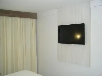 Uma televisão e/ou sistema de entretenimento em Fortaleza 703--Fortaleza 713
