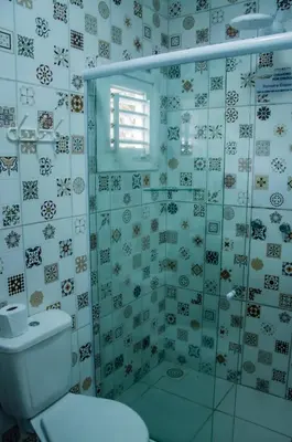 Uma casa de banho em Pousada Angelica