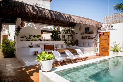 A piscina em ou perto de Tropical House - Villa com piscina perto do mar