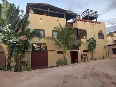 O edifício onde a casa de hóspedes está situado