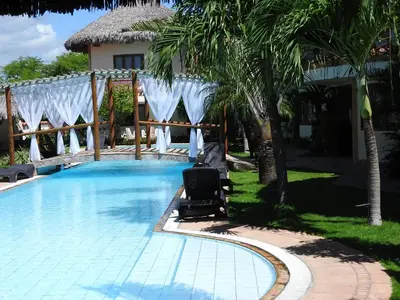 A piscina em ou perto de IL Nuraghe