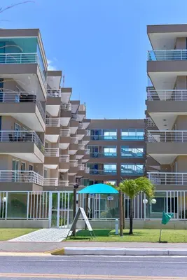 O edifício onde o apartamento está situado