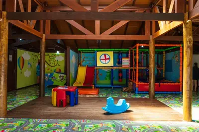 O clube infantil de Dom Pedro Laguna Beach Resort & Golf by WAM Experience