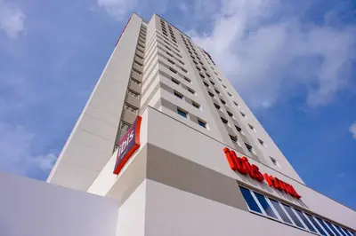 O edifício onde o hotel está situado