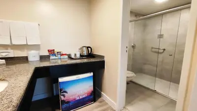 Uma casa de banho em Holiday Inn Fortaleza by IHG