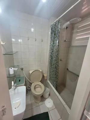 Uma casa de banho em MB06101 - Morro Branco - Térreo - 3 quartos - 2 suites