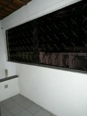 A planta de Casa 2 Quartos Mobiliada Cambeba - Com Garagem