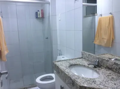 Uma casa de banho em Condomínio Palm Beach