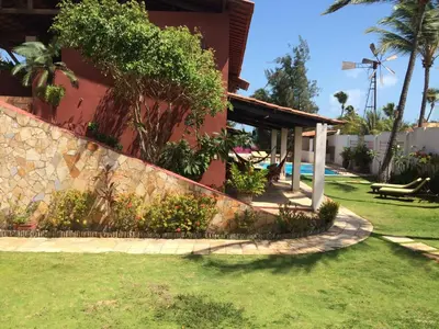 Um jardim no exterior de Casa Cohiba