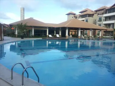 A piscina em ou perto de Apartamento no Condomínio Mediterranee