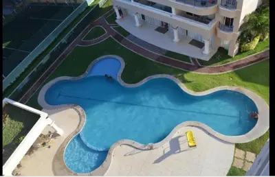 A piscina em ou perto de Apartamento condomínio Bech Village Fortaleza