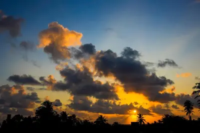 O nascer ou o pôr do sol visto a partir das estalagens
