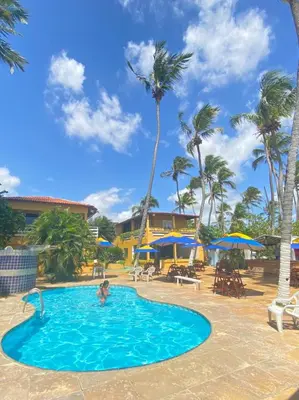 A piscina em ou perto de Pousada e Restaurante Sombra dos Coqueiros