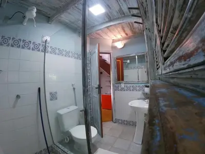 Uma casa de banho em Pousada Ibirapuera