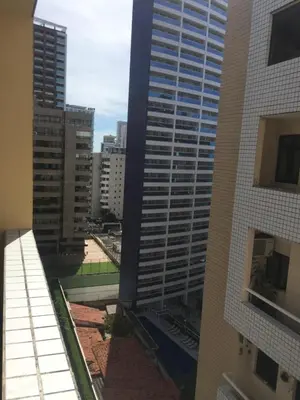 O edifício onde o apartamento está situado