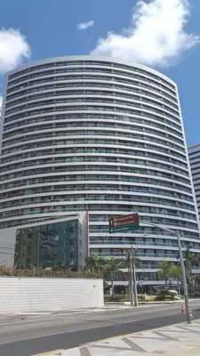 O edifício onde o apartamento está situado