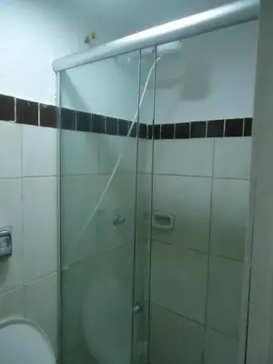 Uma casa de banho em Pousada do Turista