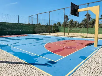Comodidades para jogar ténis e squash em Villa 06 - Taiba Beach Resort - TBR ou nas proximidades