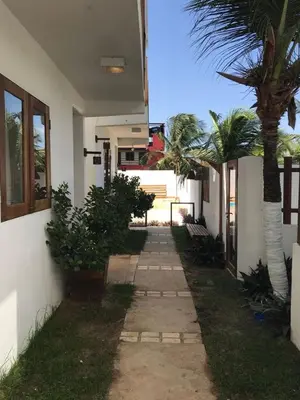 Um jardim no exterior de Apê Charm Jeri