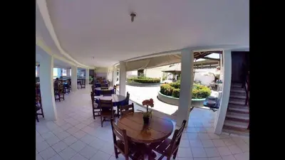 Uma área de estar em Marino Beach
