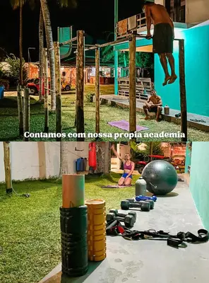 A área de jogos para crianças em Indiana Kite school and Hostel