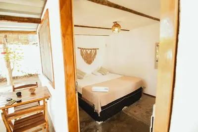 Uma cama ou camas num quarto em Indiana Kite school and Hostel