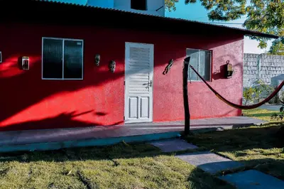 O edifício onde o quarto em acomodação particular está situado
