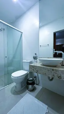 Uma casa de banho em Pousada das Maracanãs