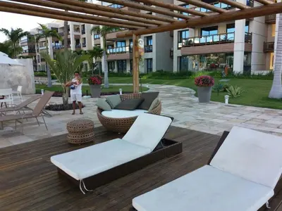 Um jardim no exterior de Wai Wai Cumbuco Eco Residence - Bahamas 101