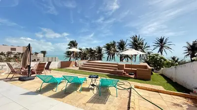 Uma vista do mar geral ou uma vista do mar a partir da casa de férias