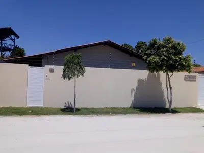 O edifício onde a casa de hóspedes está situado