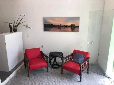 Uma área de estar em Sol'Lar Pousada & Hostel