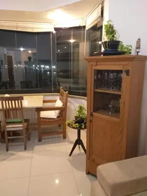 Uma área de estar em Flat Beira Mar Golden Fortaleza