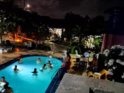 A piscina em ou perto de Casa do Galego no Residência Família