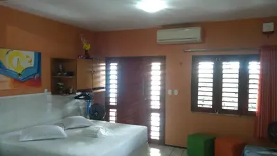Uma área de estar em Solar de Iracema Flat