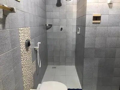 Uma casa de banho em Pousada Azul Marinho