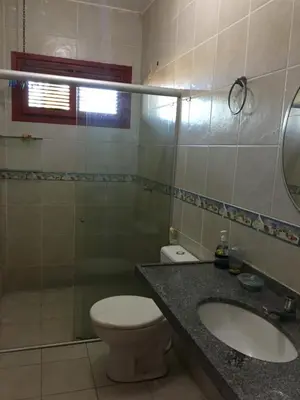 Uma casa de banho em Beach House Paracuru - Casa da Gabi