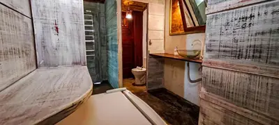 Uma casa de banho em Casa Janjão