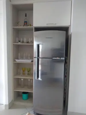 A cozinha ou kitchenette de Alugo Temporada apartamento frente ao mar de Fortaleza vista panorâmica do Mar
