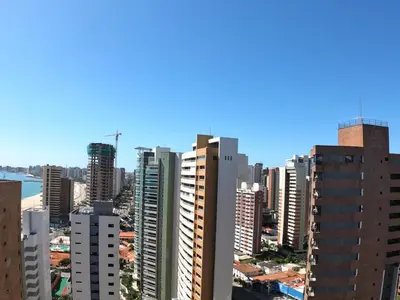 Uma vista geral de Fortaleza ou a vista da cidade a partir do aparthotel
