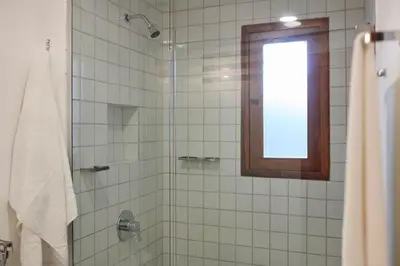 Uma casa de banho em Condomínio Villa Conduru - Casa completa