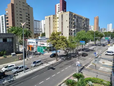 A vizinhança circundante ou próxima do apartamento