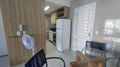 A cozinha ou kitchenette de JJ ALUGUÉIS TEMPORADA VG FUN PRAIA APT 2 QUARTOS ao lado do hotel Vila Galé