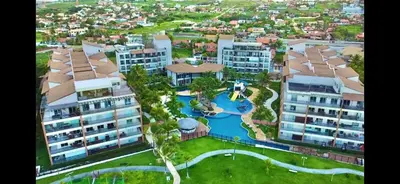 A piscina em ou perto de Beach Living - Porto das Dunas - Ap Terreo 200m Beach Park PÉ NA AREIA