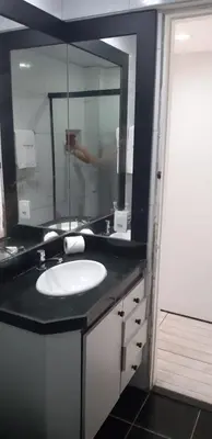 Uma casa de banho em Tabajara Flats Praia de Iracema
