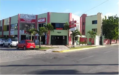 O edifício onde o apartamento está situado
