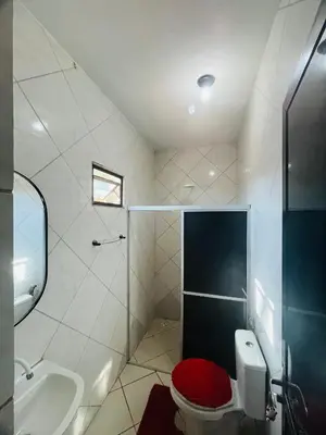 Uma casa de banho em Hospedagem da Cleidiane
