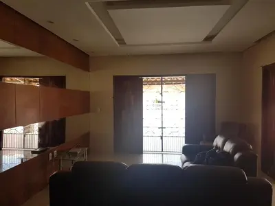 Uma televisão e/ou sistema de entretenimento em Casa de praia em Beberibe