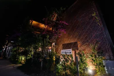 Um jardim no exterior de Haka Maori Jericoacoara